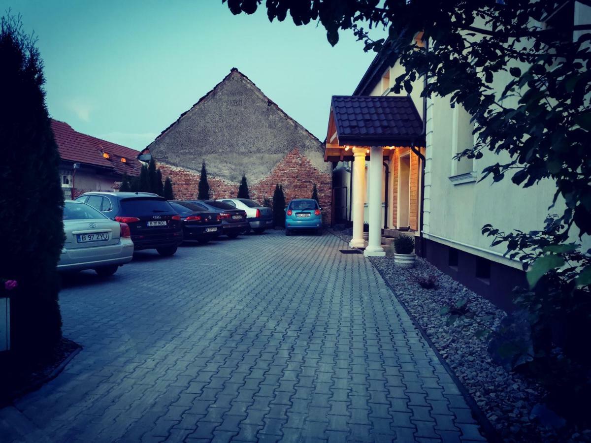 Pensiunea Casa Moga Bucium (Brasov) Exterior foto